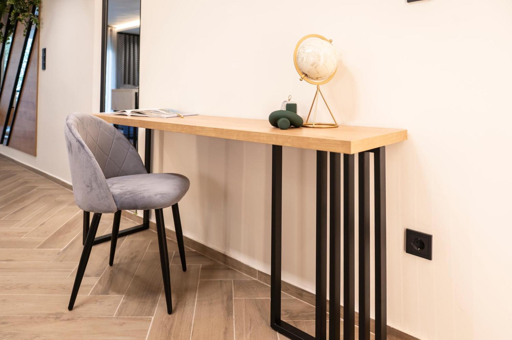 Almasi Luxury Marquise Apartment *